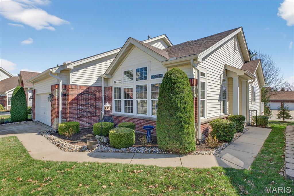 14738 Thornbird Manor Parkway