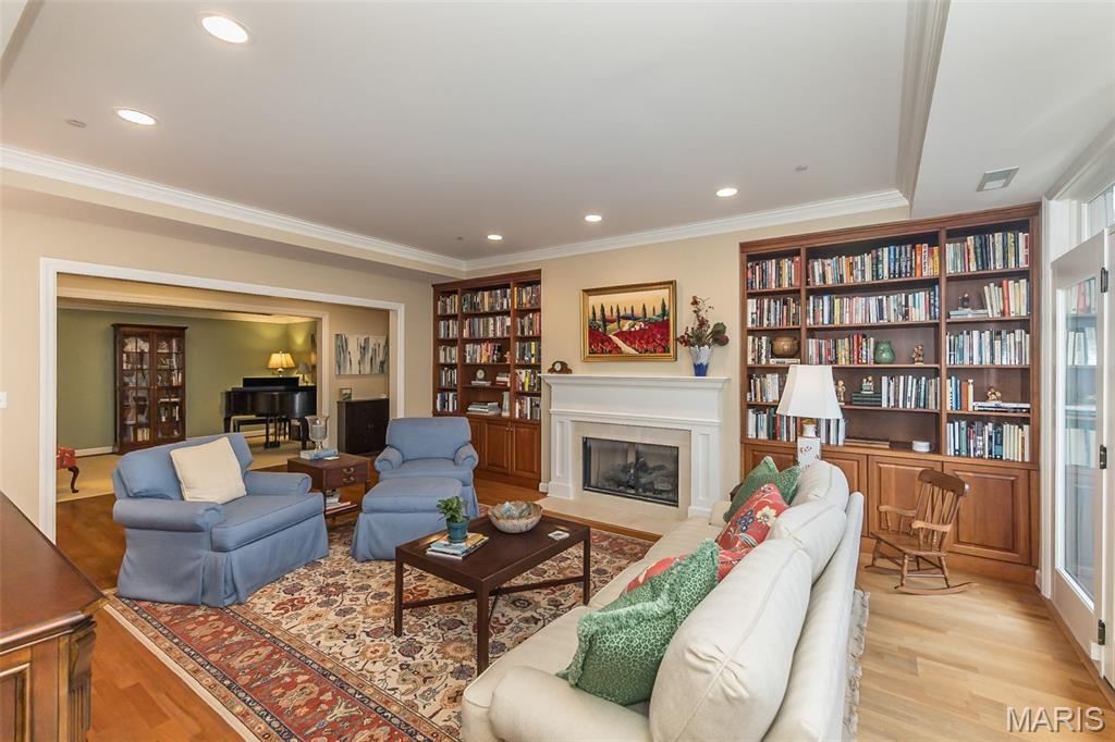 40 Brighton Way Unit: 2N