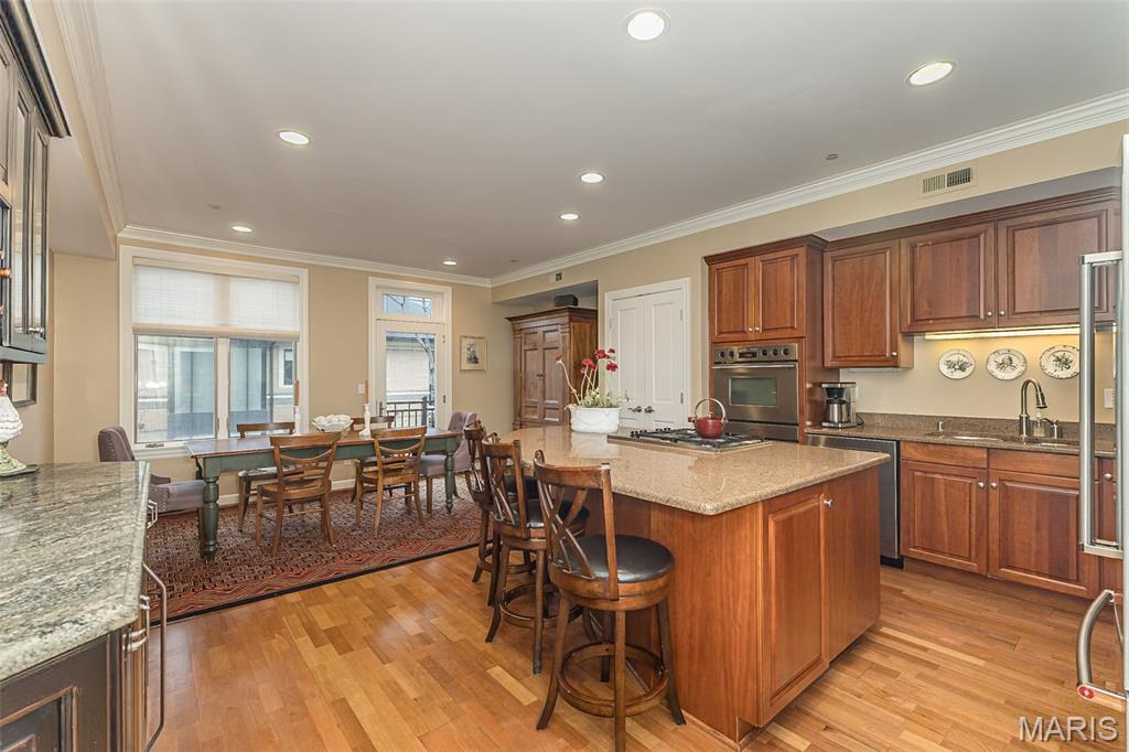 40 Brighton Way Unit: 2N