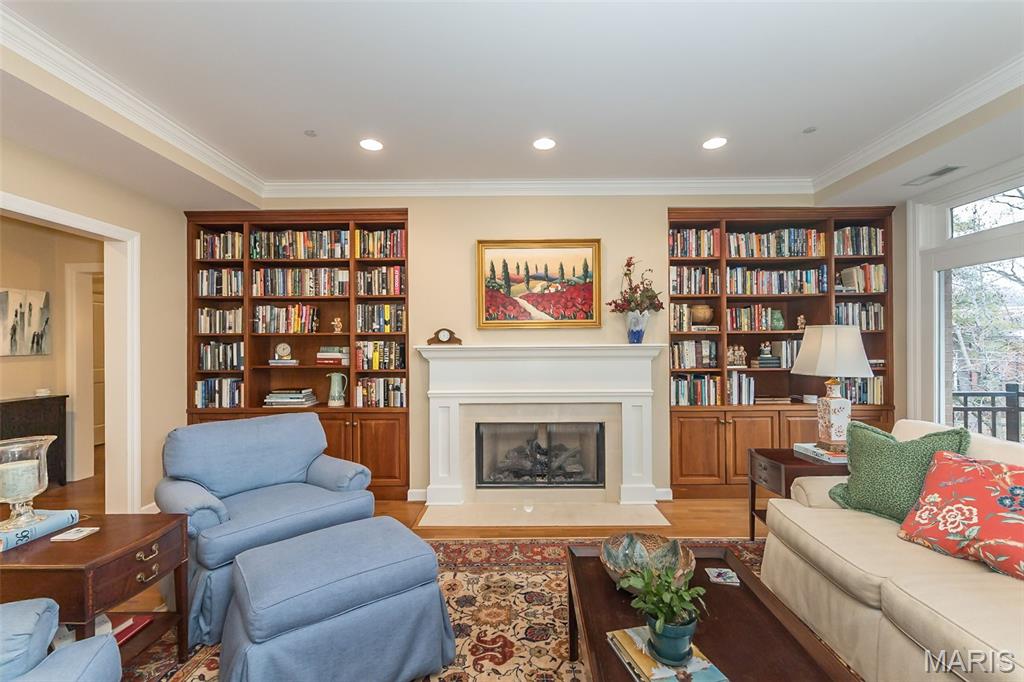 40 Brighton Way Unit: 2N