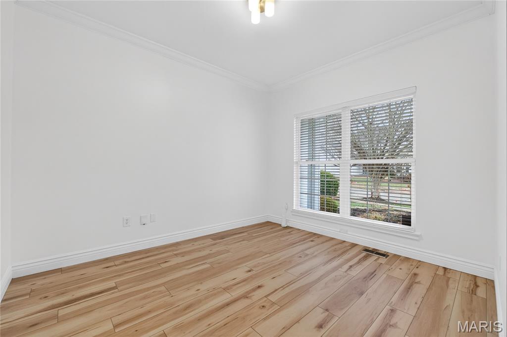 931 Wellesley Place Drive