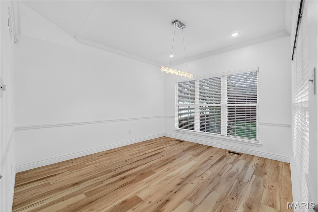 931 Wellesley Place Drive