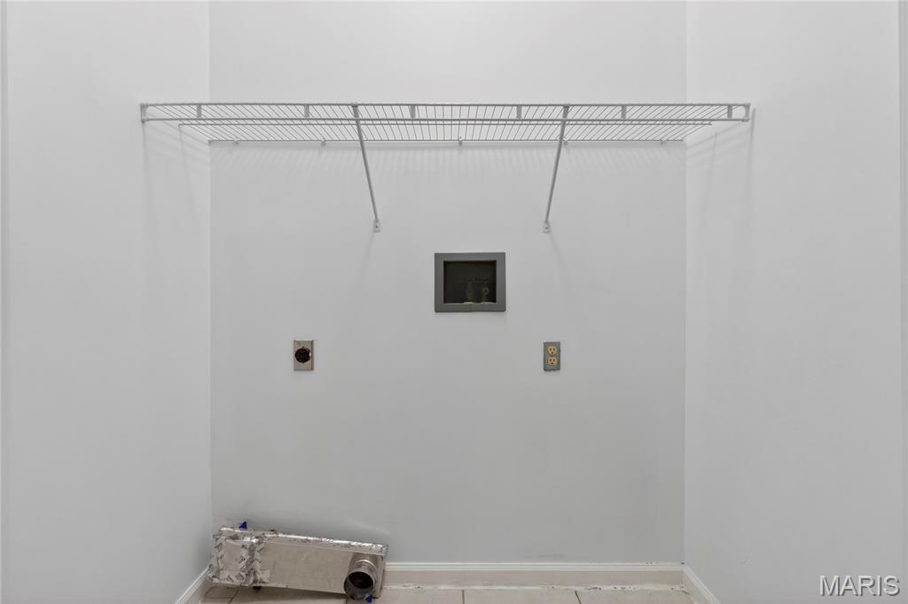 931 Wellesley Place Drive