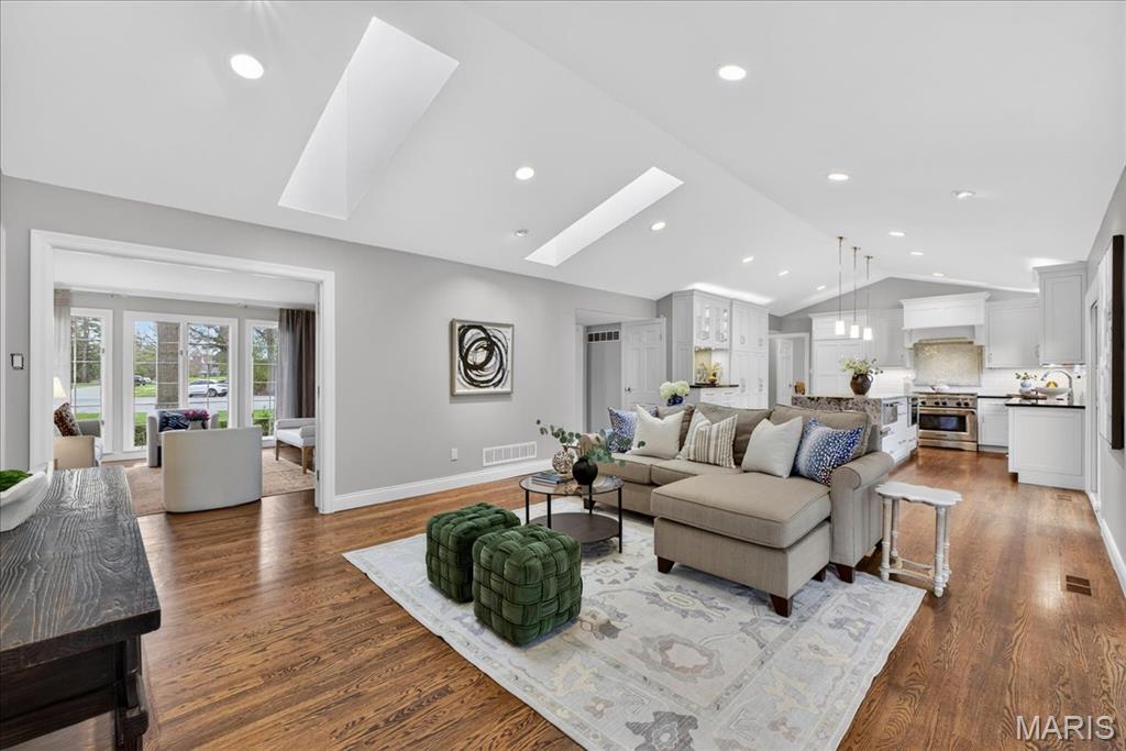 401 Steeplechase Lane