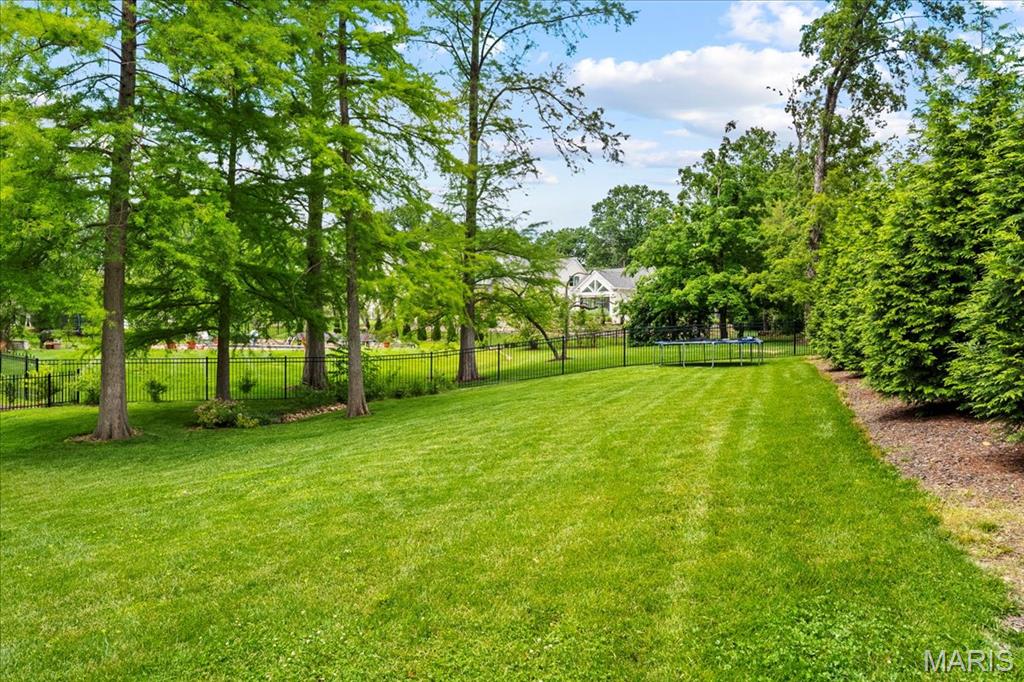 401 Steeplechase Lane