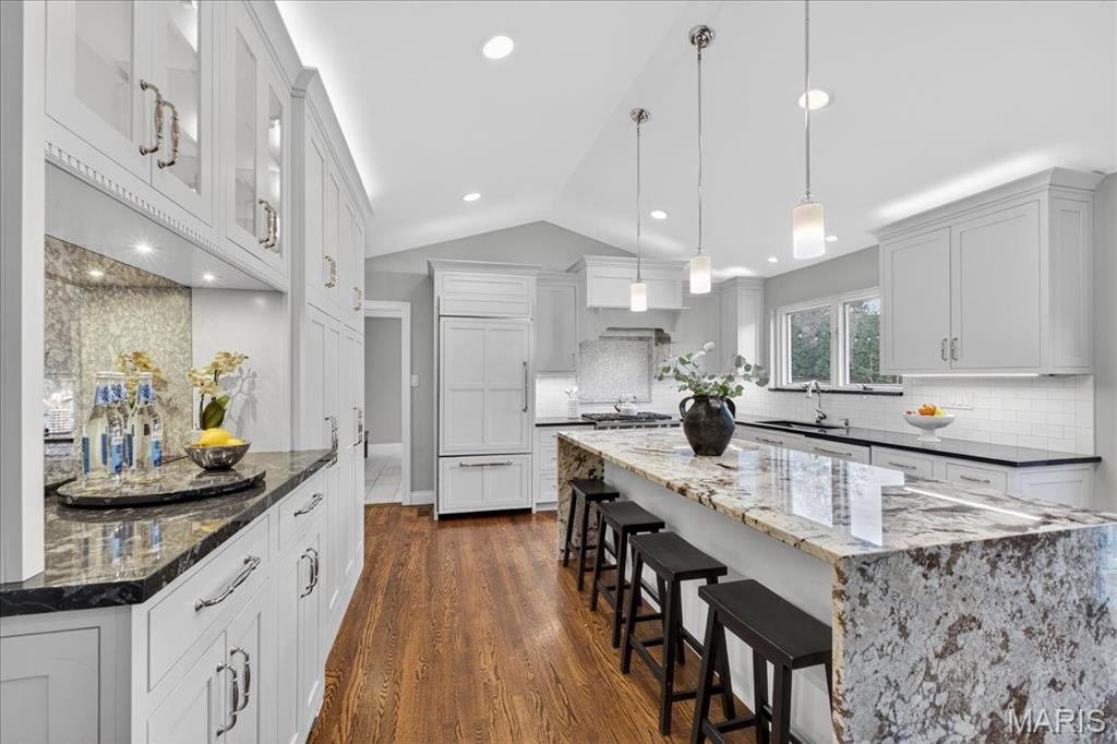 401 Steeplechase Lane