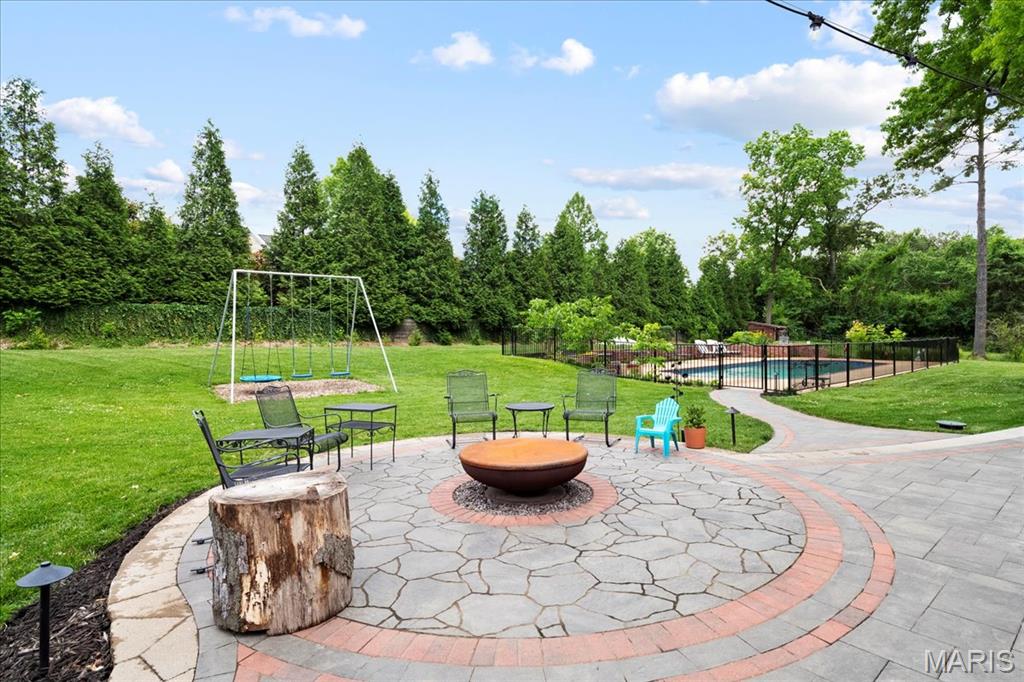 401 Steeplechase Lane