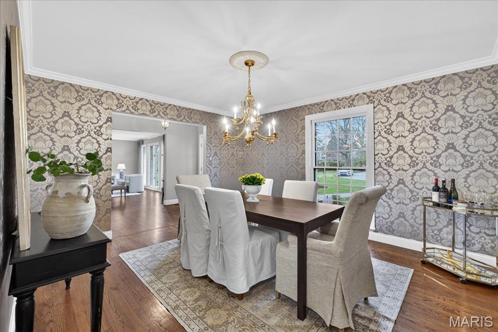 401 Steeplechase Lane