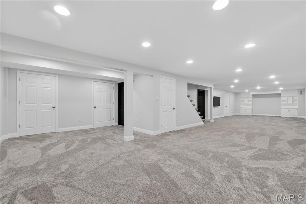 401 Steeplechase Lane