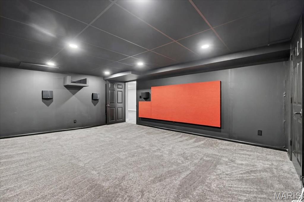 401 Steeplechase Lane