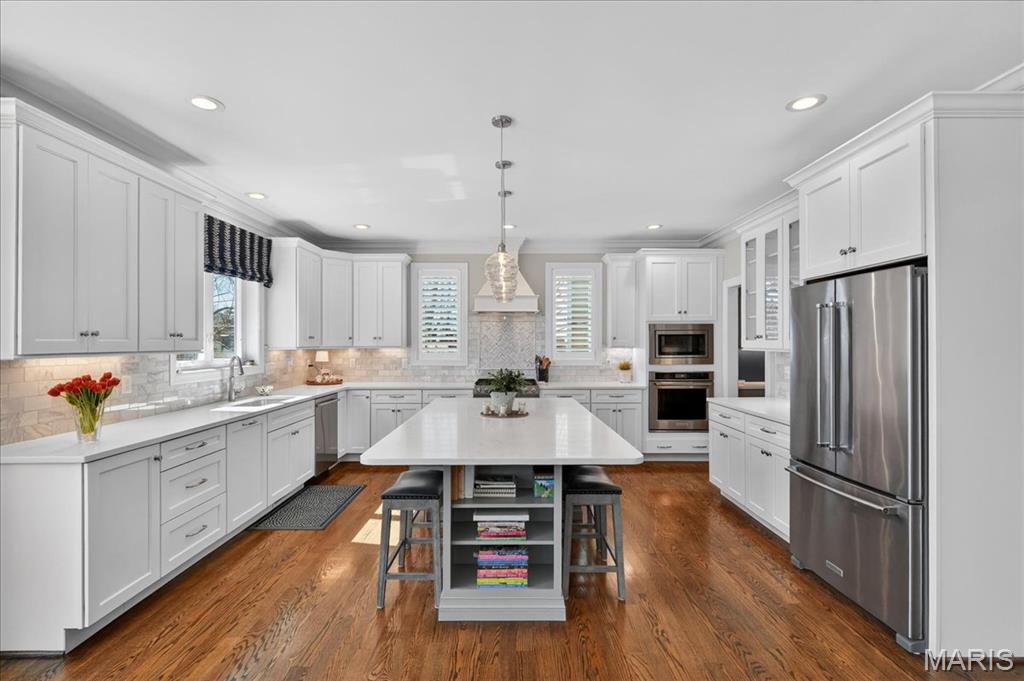 7540 Washington Avenue