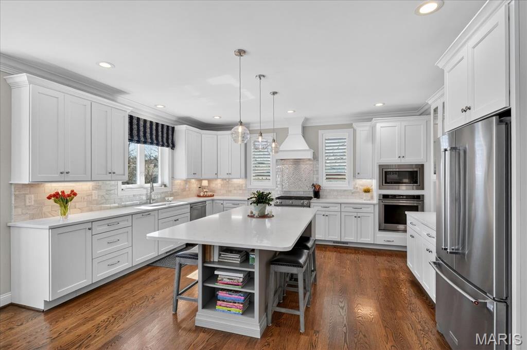 7540 Washington Avenue