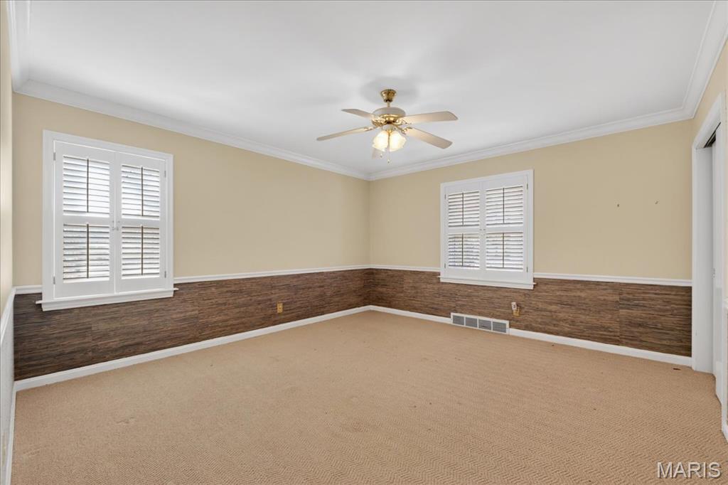 17 Outer Ladue Drive