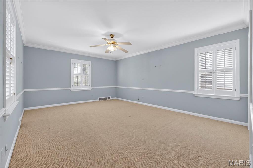 17 Outer Ladue Drive