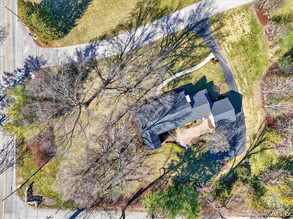 17 Outer Ladue Drive