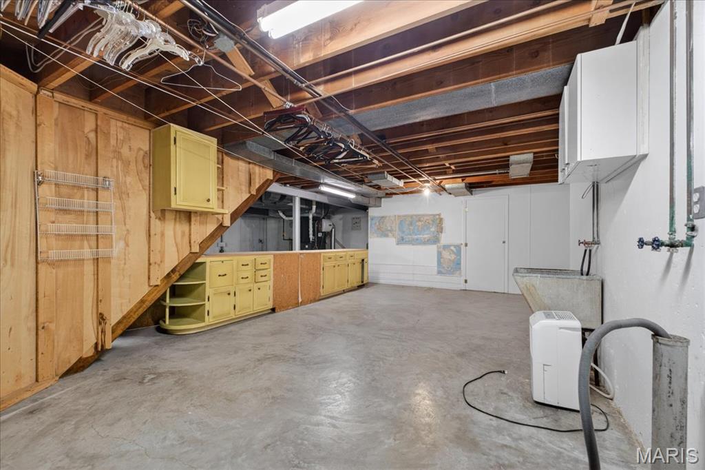 17 Outer Ladue Drive