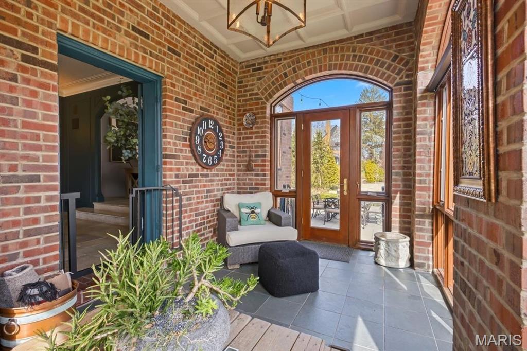 62 Lake Forest Drive