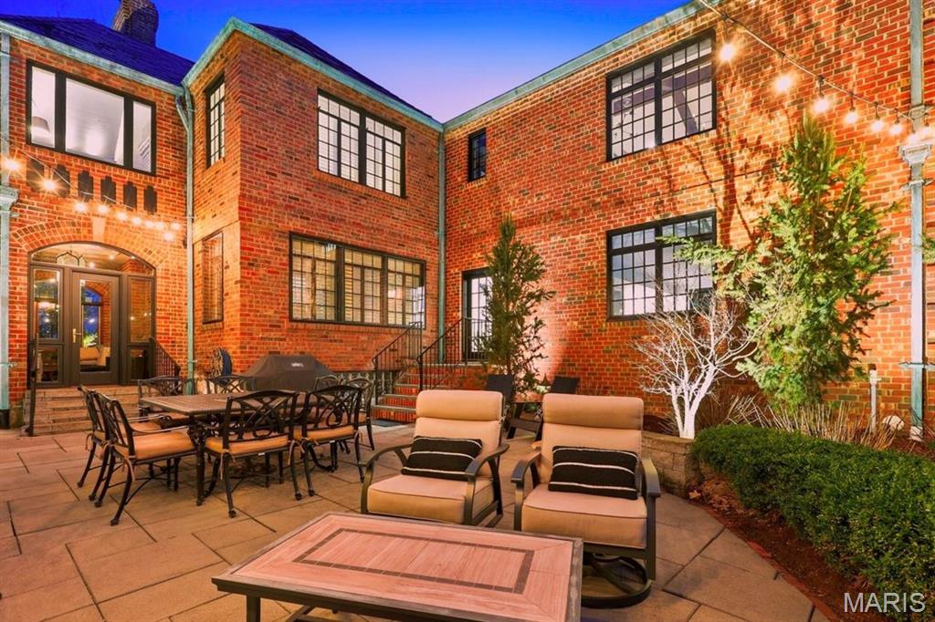 62 Lake Forest Drive