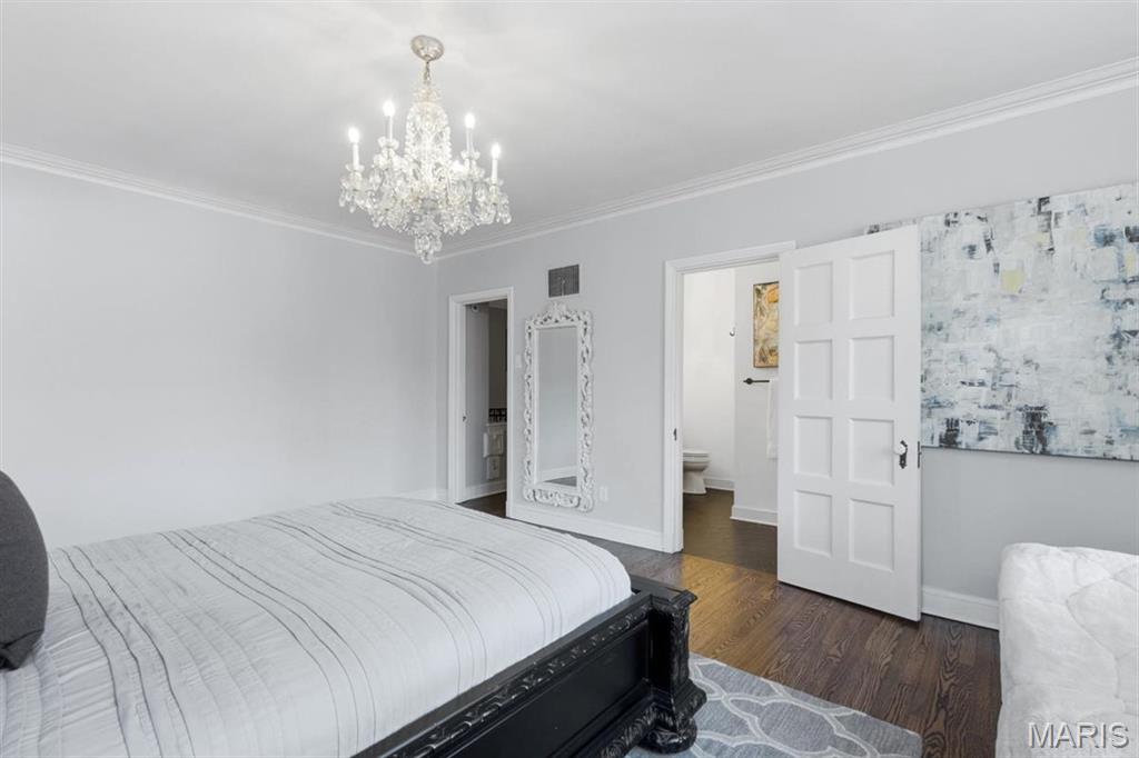 62 Lake Forest Drive