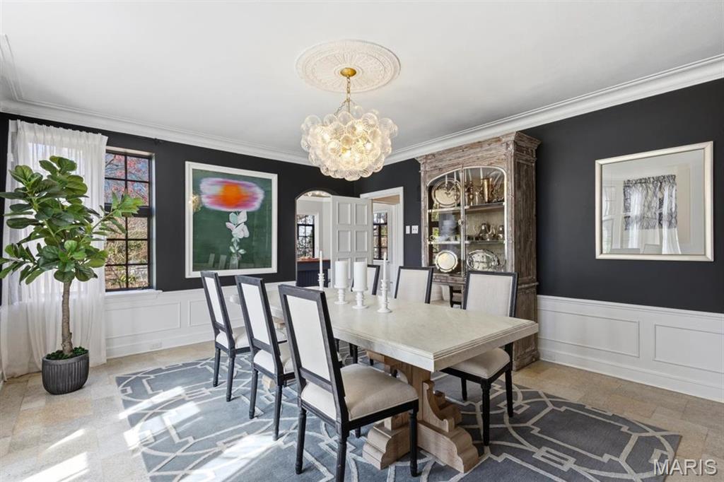 62 Lake Forest Drive