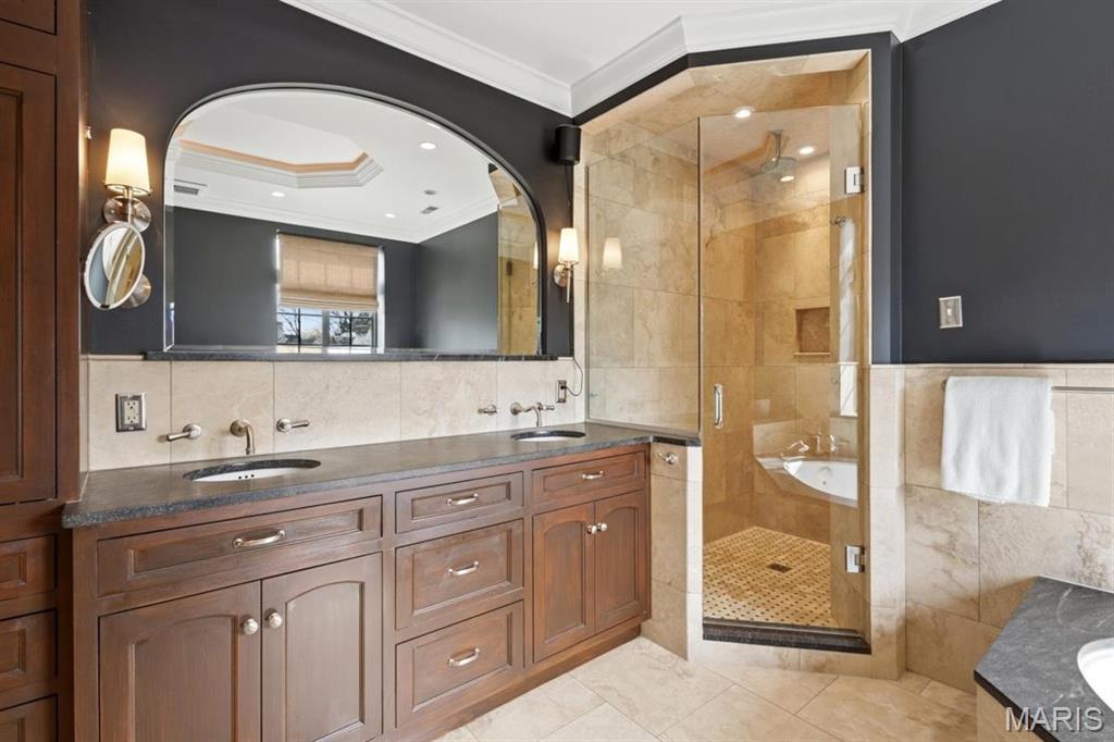 62 Lake Forest Drive