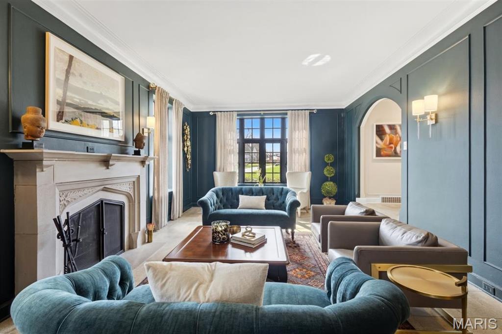 62 Lake Forest Drive