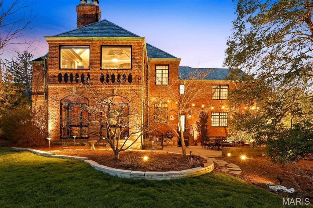 62 Lake Forest Drive