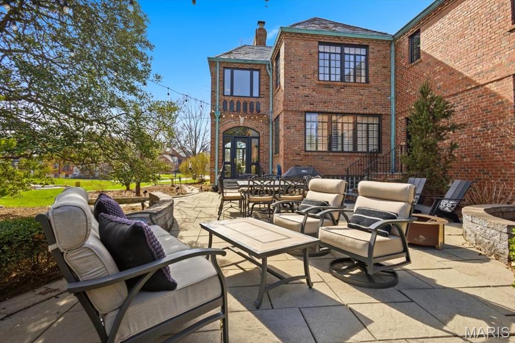 62 Lake Forest Drive