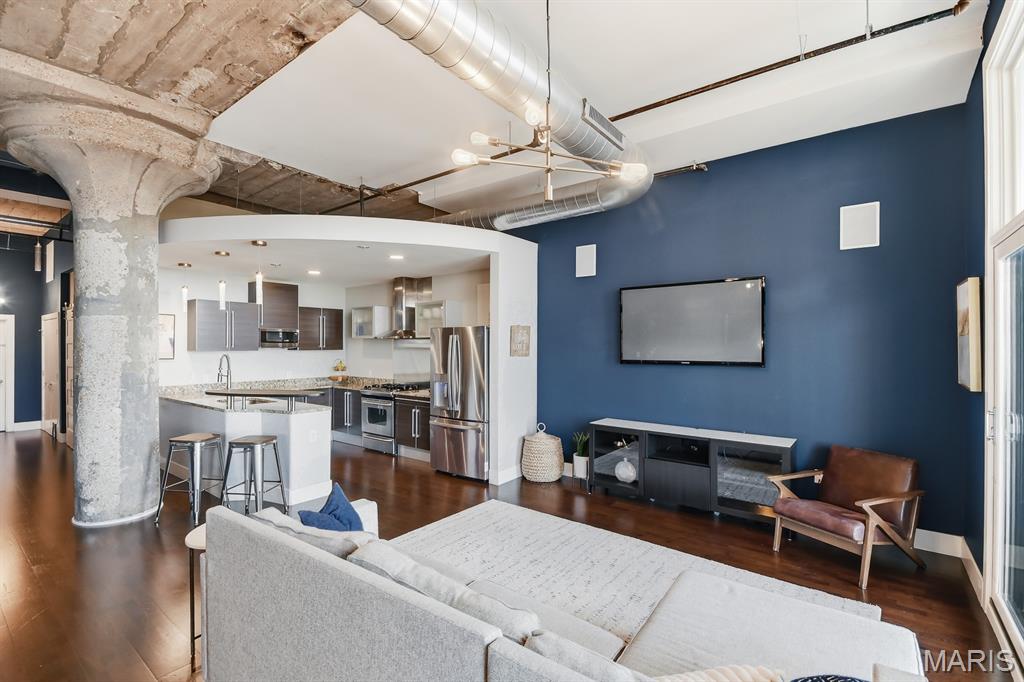 4100 Forest Park Avenue Unit: 417