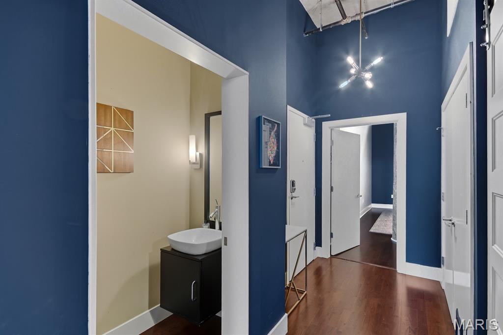 4100 Forest Park Avenue Unit: 417