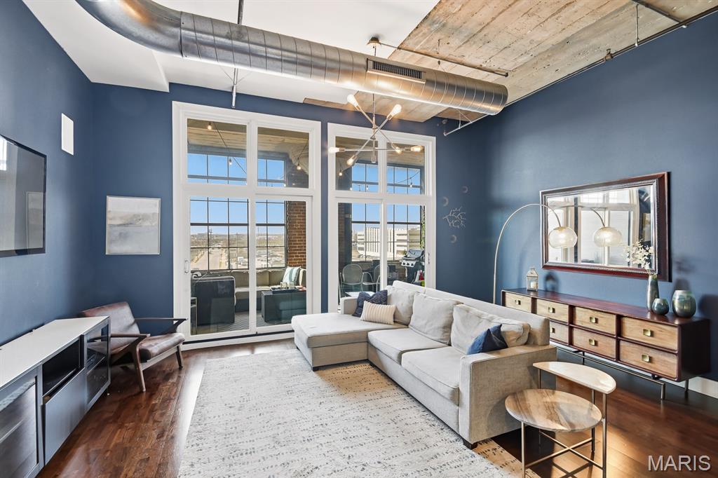 4100 Forest Park Avenue Unit: 417