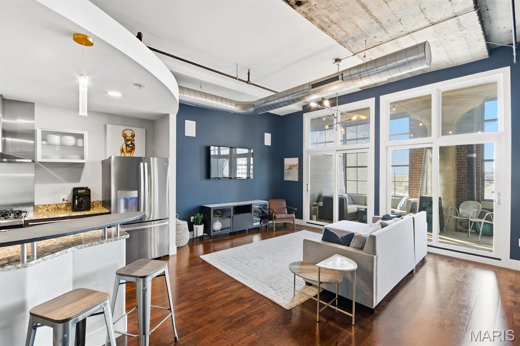 4100 Forest Park Avenue Unit: 417