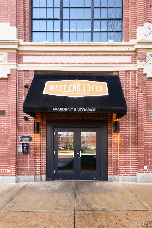 4100 Forest Park Avenue Unit: 417