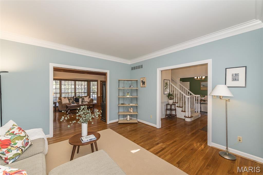 1418 Warson Oaks Court