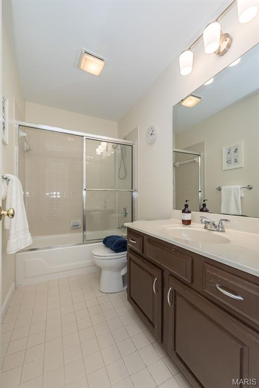 1418 Warson Oaks Court