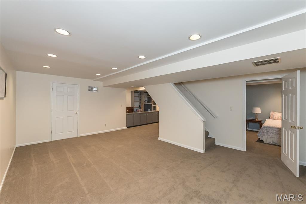 1418 Warson Oaks Court