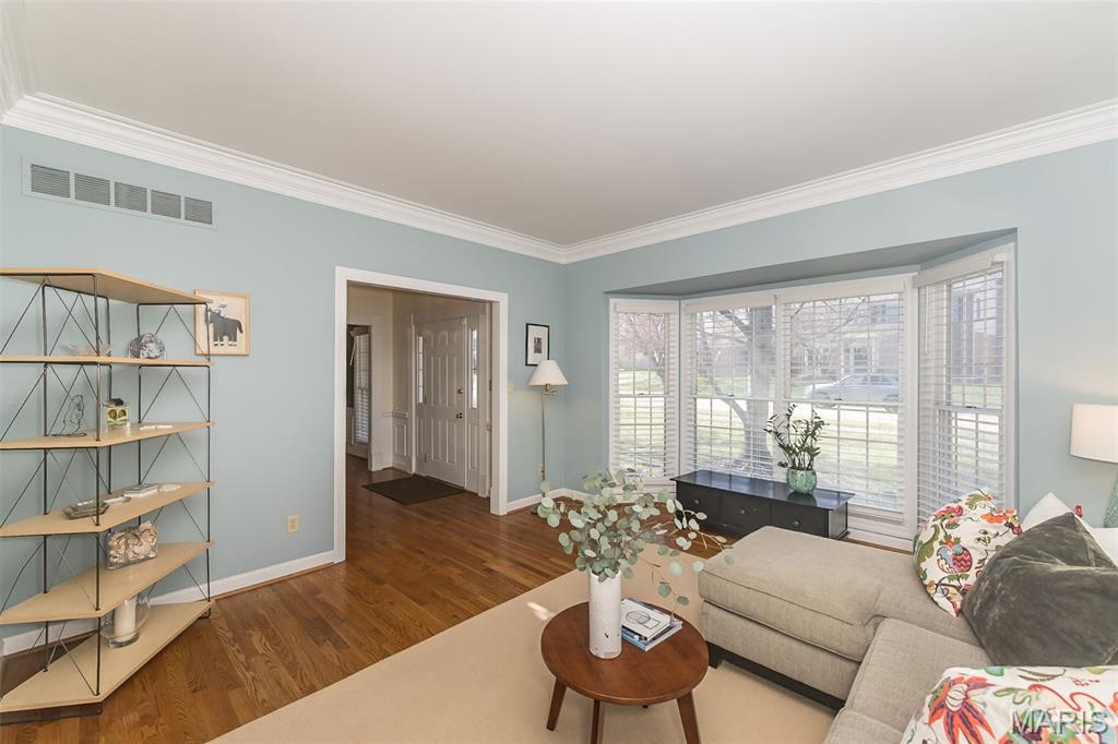 1418 Warson Oaks Court