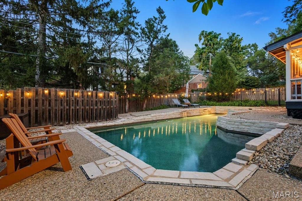 7407 Buckingham Drive