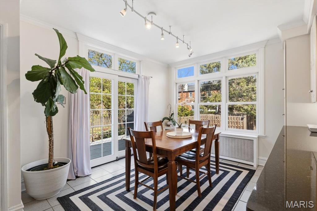 7407 Buckingham Drive