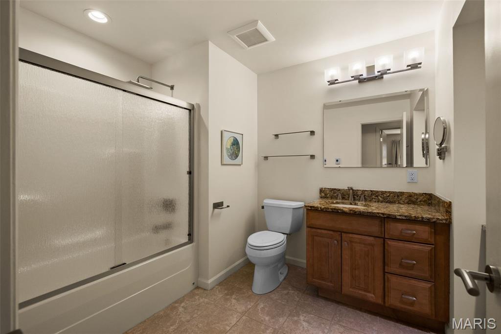 760 Pebbleshire Lane