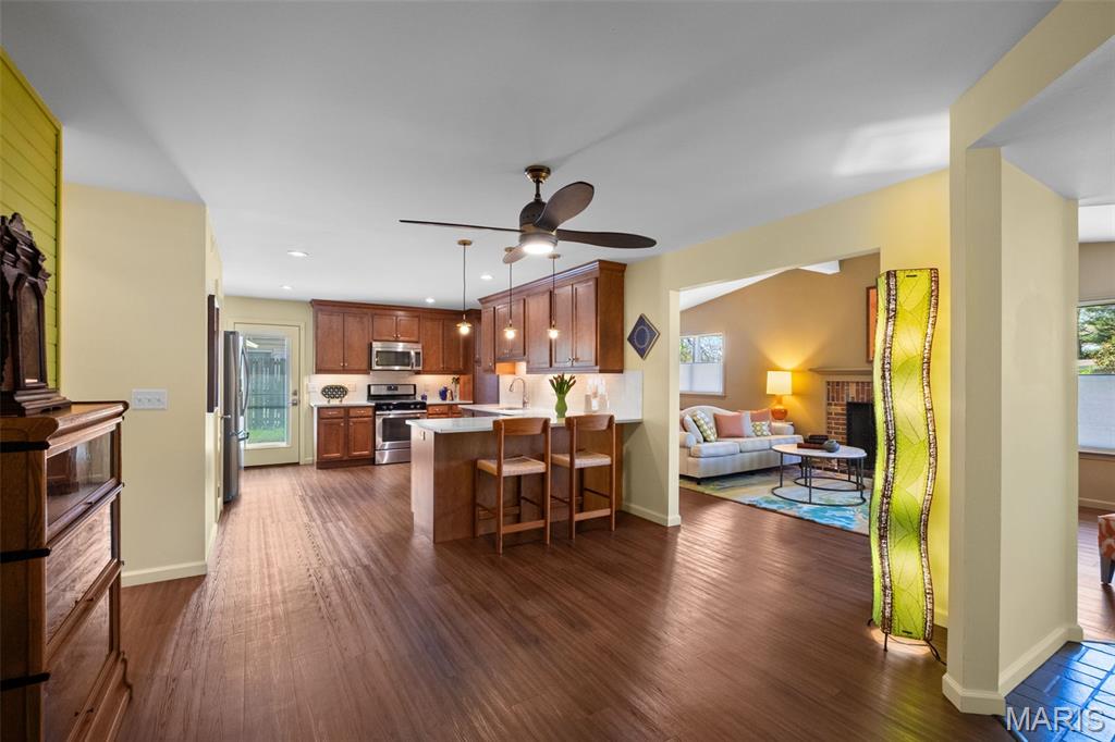 760 Pebbleshire Lane