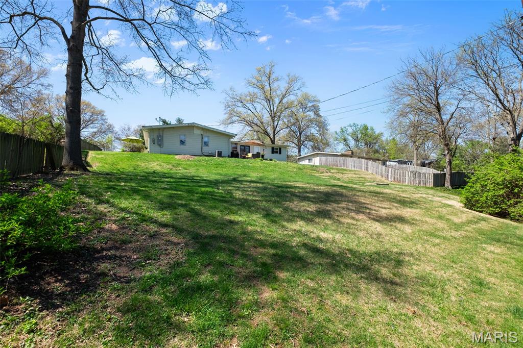 760 Pebbleshire Lane