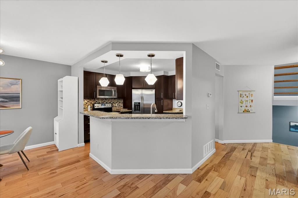 4468 McPherson Avenue Unit: 4A