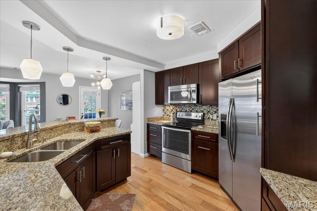 4468 McPherson Avenue Unit: 4A