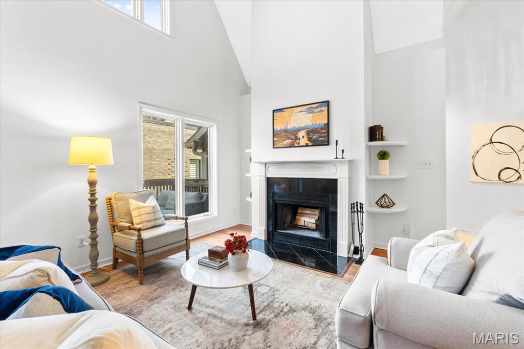 4111 W Pine Boulevard Unit: 12