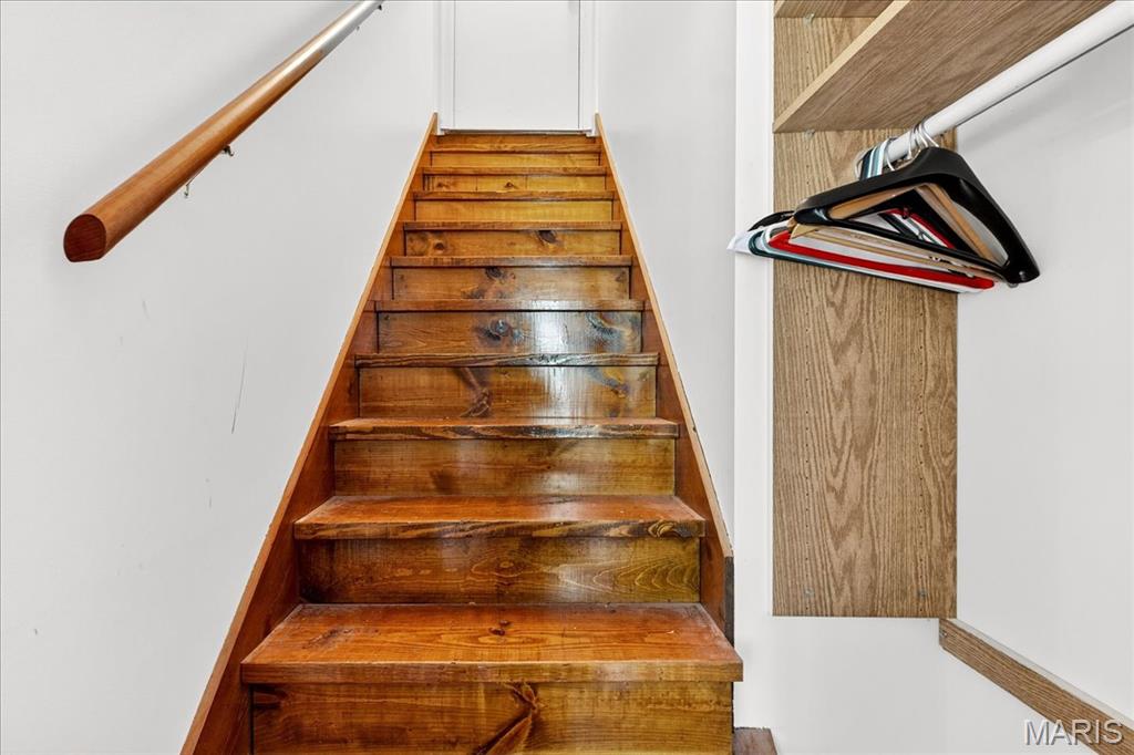 196 Creek Bottom Road