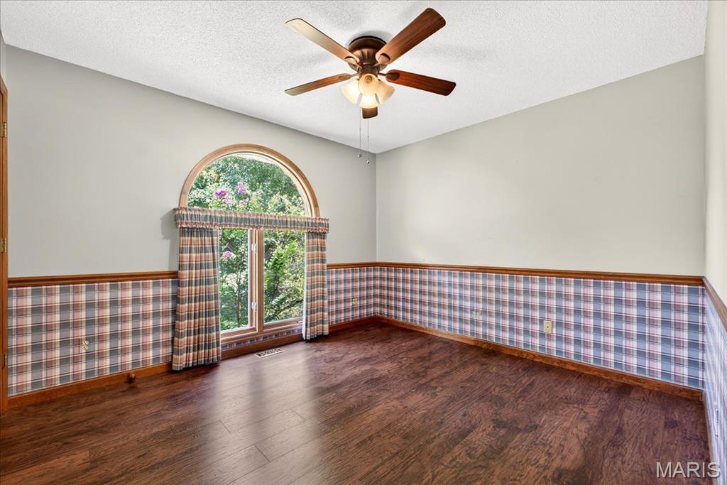 196 Creek Bottom Road