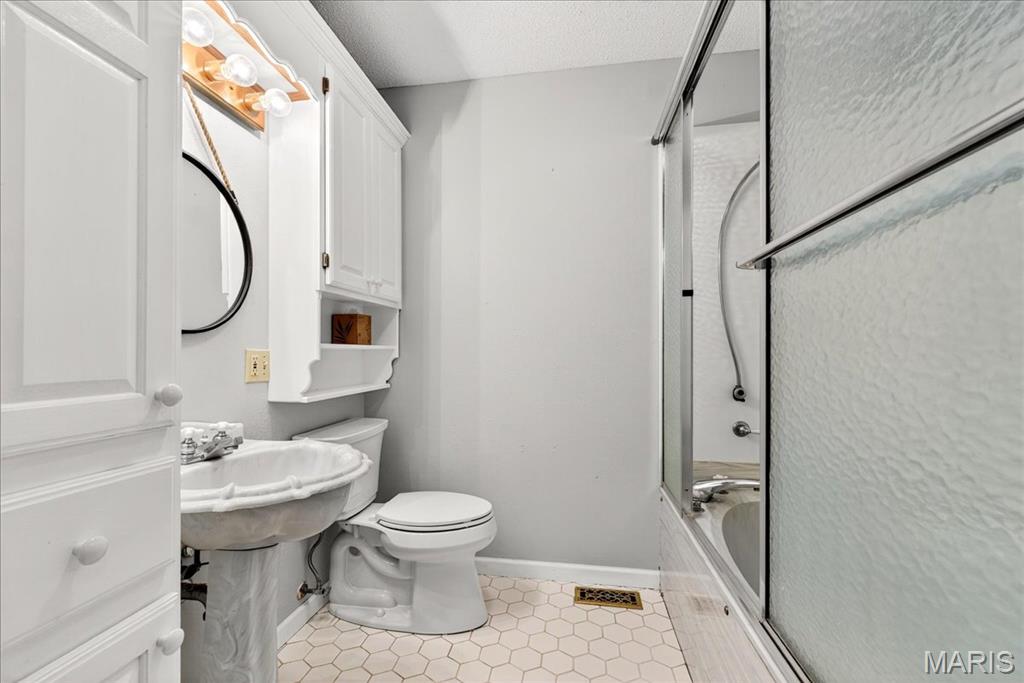 196 Creek Bottom Road