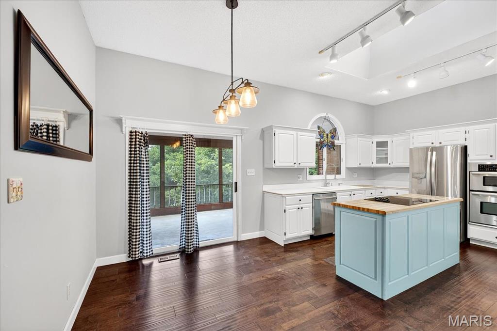 196 Creek Bottom Road