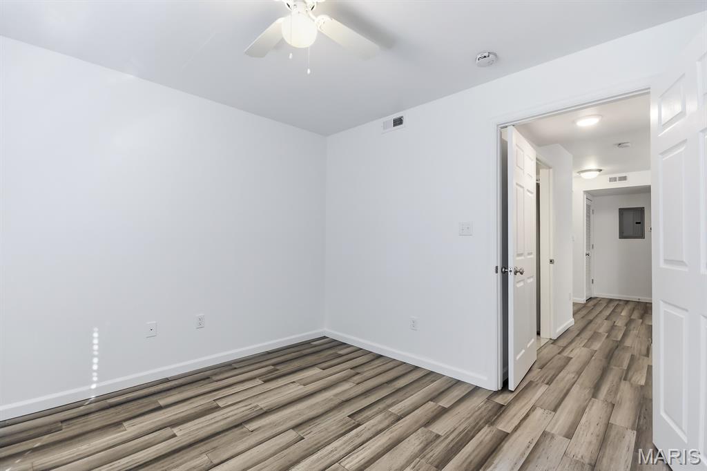 9755 Newham Drive Unit: 10D